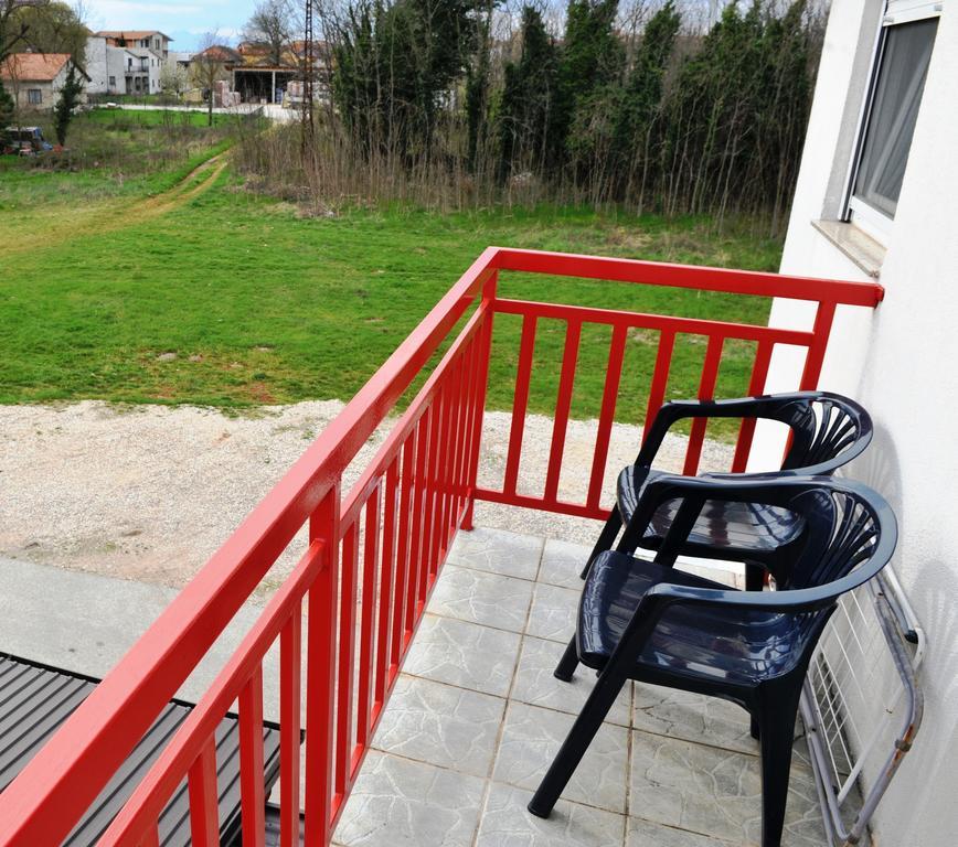 Ana Stjepan Nikolic - Pilgrim'S 2Nd Home เมจูโกเรีย ภายนอก รูปภาพ